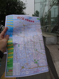 中国旅行記＠西安の大雁塔のバス停前で購入した西安の地図
