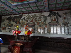 西安観光＠大慈恩寺のお堂にある仏典の彫刻