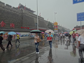 中国旅行記＠西安の駅前と城壁の様子