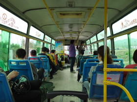 中国旅行記＠西安〜蘭州〜西寧へ列車の旅。西寧西駅から路線バスで市内へ