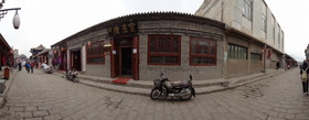 中国旅行記＠青海省観光編、丹噶尔古城（タンガール古城）の大通りをソニーのデジカメ、HX9Vでパノラマ撮影