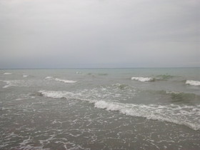 青海省観光旅行記＠青海湖と打ち寄せる波