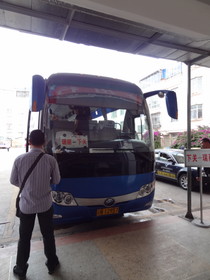 中国旅行記＠大理〜瑞麗へ高速バスで移動編、兴盛客车站(興盛客運站)バスターミナル