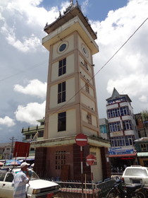 中国旅行記番外、国境の町、ミャンマーのMuse(ムセ、ミューズ)観光編＠観光名所の時計台