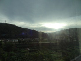 中国旅行記、大理〜昆明へ高速バスで移動編＠雲南の風景