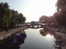 北京観光旅行記＠前海と後海が交わる付近の橋