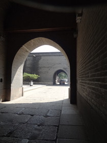 中国旅行記、北京観光編＠宛平城の東側の城門