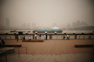 上海観光旅行記＠上海万博跡地、黄蒲江を望む世博公園をsonyのα55のトイカメラモードで撮影