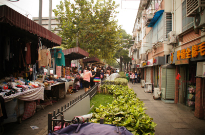 中国旅行記＠＠上海の蒲東新区、昌里路の屋台