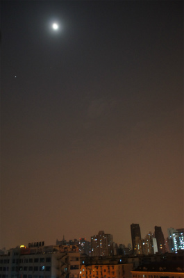 中国旅行記＠中山北駅付近の兆源賓館から見た上海の夜景