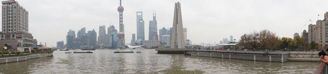 とまとじゅーす的上海観光旅行記＠上海の外白渡橋から見える東方明珠電視塔の風景をα55でパノラマ撮影