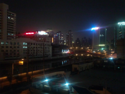 中国旅行記＠上海観光編、漢中路からユースホステルへ戻る時に見た上海の夜景