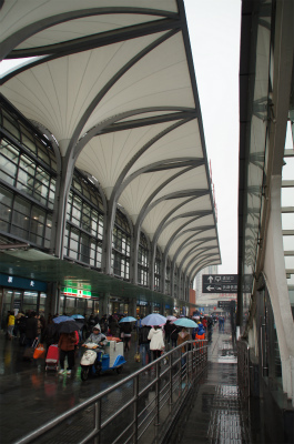 とまとじゅーす的中国旅行記＠上海観光編、上海駅傍にある長距離バスターミナルへ向かう
