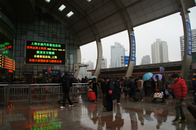 上海観光旅行記＠上海長距離バスターミナルの中