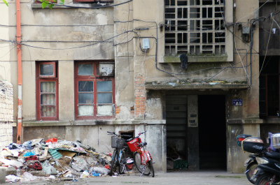 中国旅行記、杭州観光編＠江城路沿いで見かけた古い建物