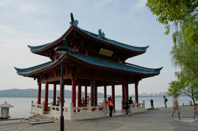 とまとじゅーす的中国旅行記、杭州観光編＠西湖の湖畔にある「翠光亭」