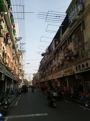 とまとじゅーす的中国旅行記＠上海観光・滞在日記。上海、人民広場付近の町並み風景