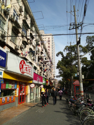 とまとじゅーす的中国旅行記＠上海観光・滞在日記。上海、彭浦新村付近の風景