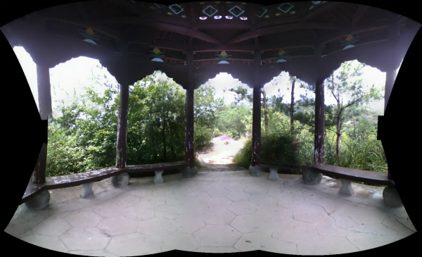 中国旅行記＠縉雲（しんうん）・仙都観光。小赤壁にある休憩所の1つをPSVitaでパノラマ撮影