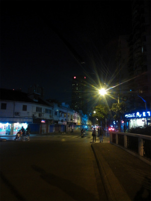 とまとじゅーす的中国旅行記＠上海観光＆生活の記録、夜の上海、海倫路まで散歩