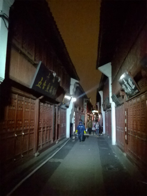とまとじゅーす的中国旅行記＠上海観光・滞在とりあえず終了編、夜の七宝古鎮