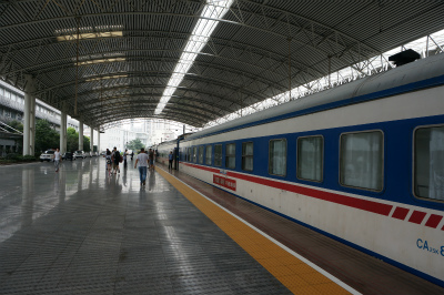 中国旅行記＠上海からトルファンへ列車に乗り鉄旅行。上海駅