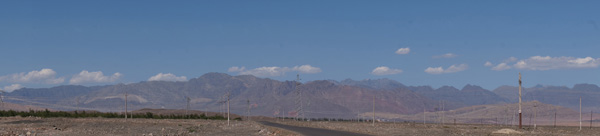 新疆ウイグル自治区観光旅行記＠トルファン（吐魯番）、大河沿鎮郊外の砂漠地帯を散歩、観光、NEX-5Tでパノラマ撮影