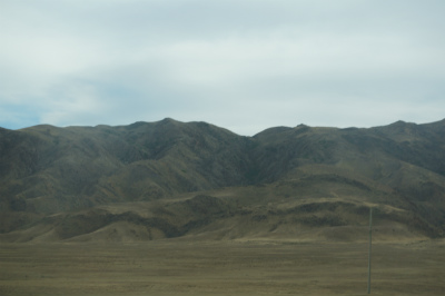 中国＆カザフスタン観光旅行記＠カザフスタン、コクペク（Кокпек）郊外～アルマトイ（アルマティ、Алматы）間の車窓風景