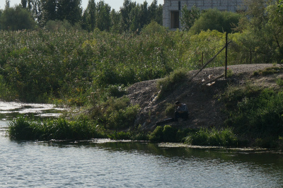 イリ・カザフ族自治州（伊犁哈萨克自治州）観光旅行記＠イリ河（伊犁河）の川面
