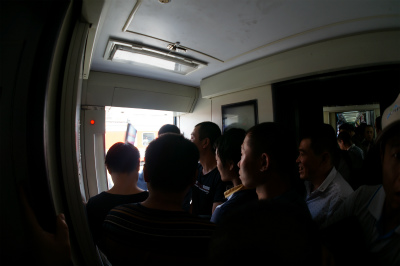 中国旅行記＠伊寧から蘭州へ列車が到着！