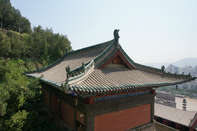 中国旅行記＠蘭州観光、白塔山公園。法雨寺の屋根