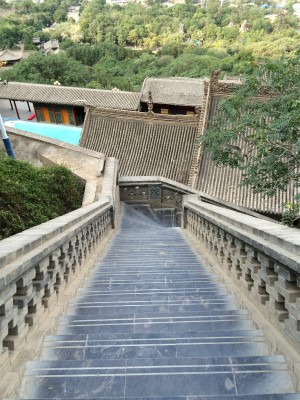 中国旅行記＠蘭州観光、五泉山公園の階段