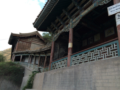 とまとじゅーす的中国旅行記＠蘭州観光、五泉山公園にあるマニ寺と回廊