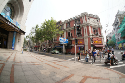 とまとじゅーす的中国旅行記＠上海の南京東路を観光というか散歩