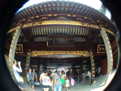 とまとじゅーす的中国旅行記＠上海の観光名所、豫園傍にある上海城隍廟