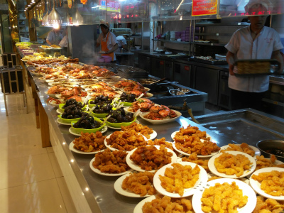 上海観光＠豫園の上海老城隍廟小吃広場でがっつり美食？炭水化物と肉を食す編