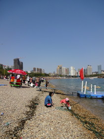 中国旅行記2017年＠大連観光、星海公園の海辺