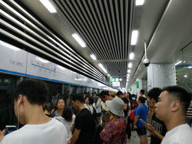 中国旅行記＠大連観光、地下鉄で周水子国際空港へ移動